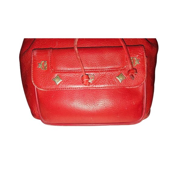 MCM vintage red leather backpack with gold hardware - Picture 2 of 16